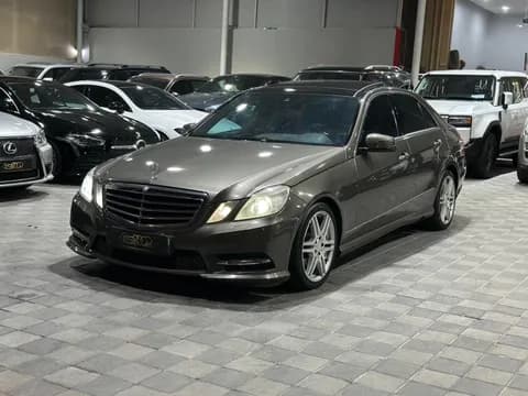 مرسيدس بنز الفئة -إي E 300 2013 مستعملة مرسيدس بنز الفئة -إي E 300 2013 مستعملة used_cars.forSale