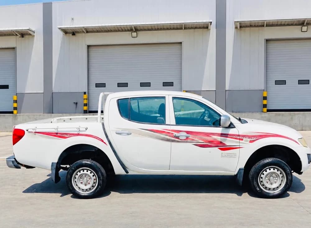Used Mitsubishi L200 Double Cab 2015