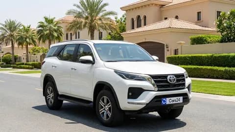 تويوتا فورتشنر 2023 مستعملة تويوتا فورتشنر 2023 مستعملة used_cars.forSale