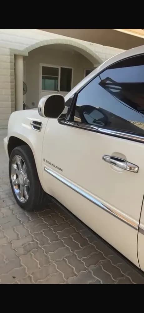 Used Cadillac Escalade 6.2L ESV Premium Luxury 2008