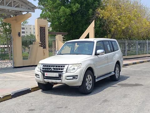 Used Mitsubishi Pajero 3.5L 5 Door 2018 Used Mitsubishi Pajero 3.5L 5 Door 2018 used_cars.forSale