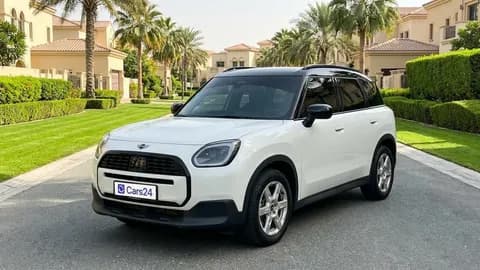 ميني كونتريمان 2024 مستعملة ميني كونتريمان 2024 مستعملة used_cars.forSale