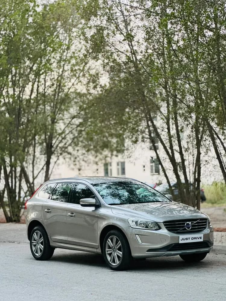 Used Volvo XC60 T5 SE 2016