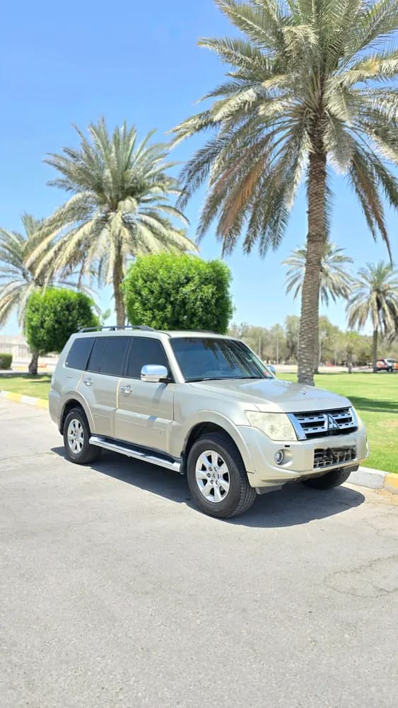 Used Mitsubishi Pajero 3.8L 5 Door Full 2013