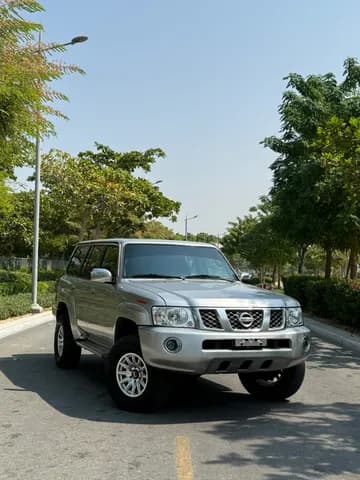 نيسان باترول 4.0L SE Platinum 2014 مستعملة نيسان باترول 4.0L SE Platinum 2014 مستعملة used_cars.forSale