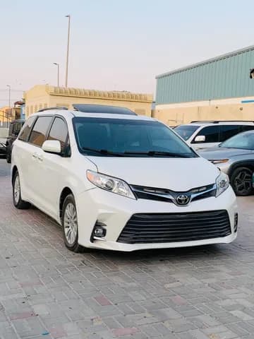 تويوتا سيينا 2017 مستعملة تويوتا سيينا 2017 مستعملة used_cars.forSale
