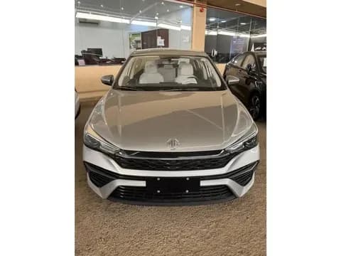 New MG 5 1.5L STD 2025 New MG 5 1.5L STD 2025 used_cars.forSale